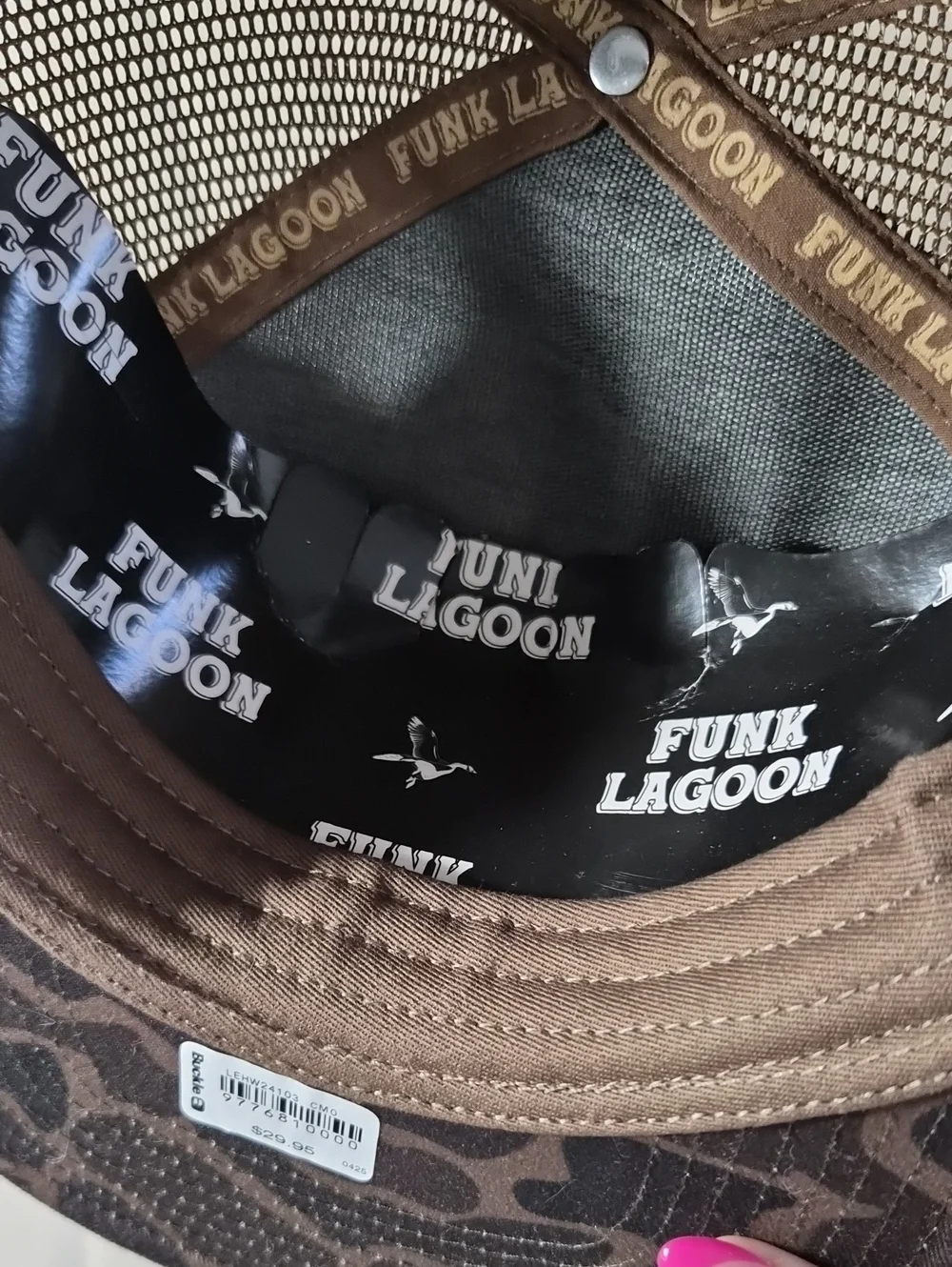 Buckle Hat Funk Lagoon Dog Outline Mesh Back Cap - Brown
